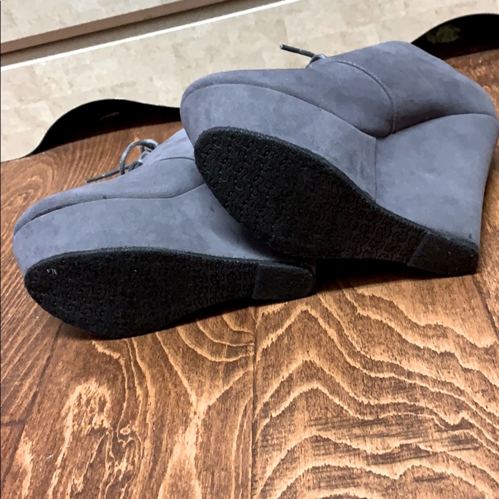 Delicacy Booties - Picture 9 of 11